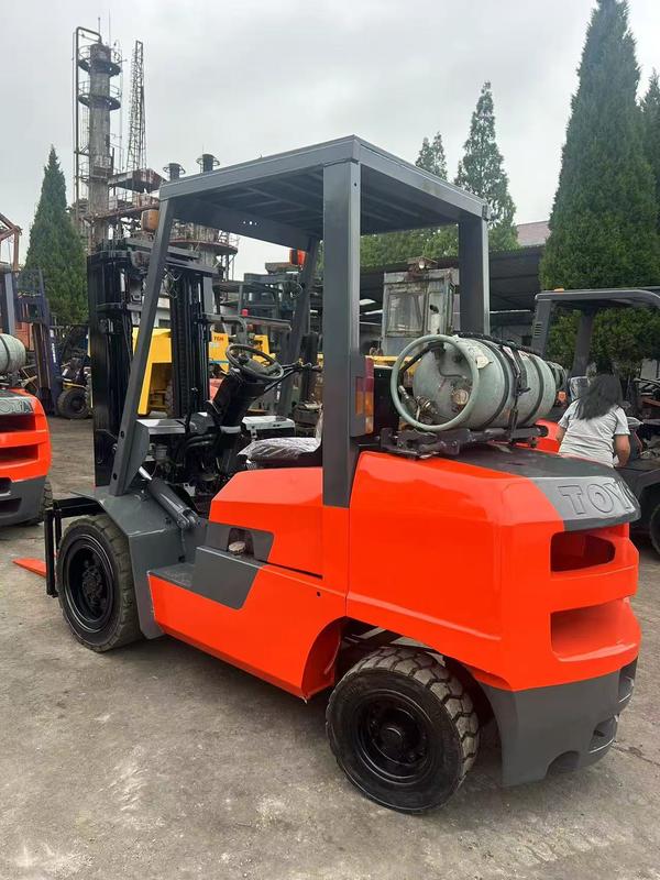 Chariot élévateur Toyota d'occasion, chariot élévateur Toyota à carburant, chariot élévateur Toyota à gaz d'occasion, du Japon