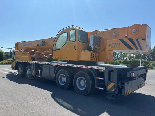 La grue XCMG QY70K, des grues de camions usagées de Chine