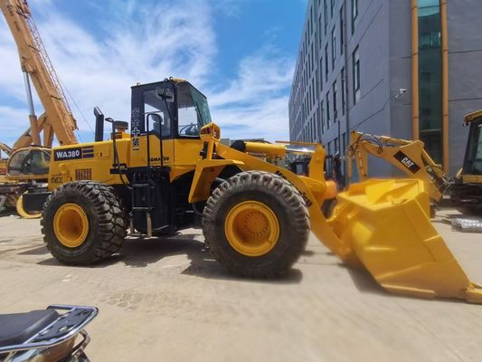 Comatsu 380wa en bon état pour un bon prix.