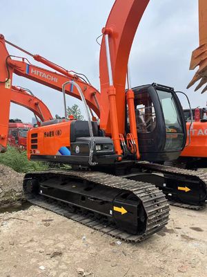 Une excavatrice Hitachi 200 d'occasion à vendre