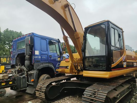 Cat320Cl à vendre, puissant, fiable et prêt à fonctionner.